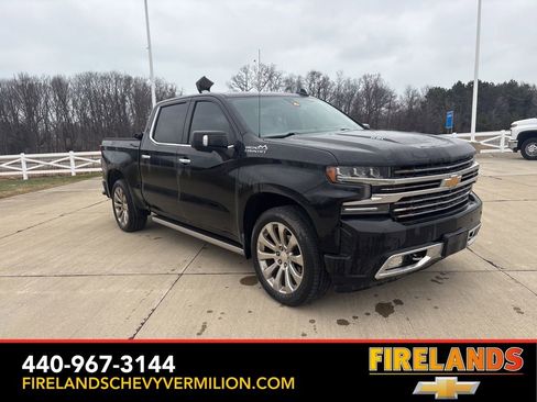 Used 2019 Chevrolet Silverado 1500 High Country w/ Technology Package image 7