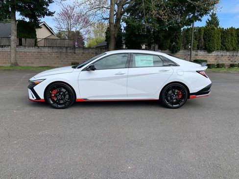 New 2026 Hyundai Elantra N FWD image 2