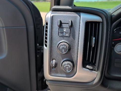 Used 2018 GMC Sierra 1500 SLT w/ Texas SLT Premium Package AWD/4WD image 20
