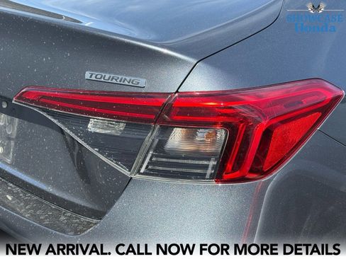 Used 2024 Honda Civic Touring image 11