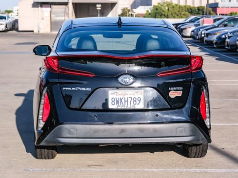 Certified 2020 Toyota Prius Prime Limited w/ Carpet Mat Package FWD image 5