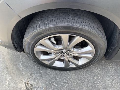 Used 2021 MAZDA CX-30 AWD 2.5 S w/ Premium Package image 32