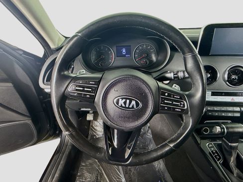 Used 2019 Kia Stinger image 13