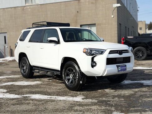 Used 2022 Toyota 4Runner Trail Special Edition image 8