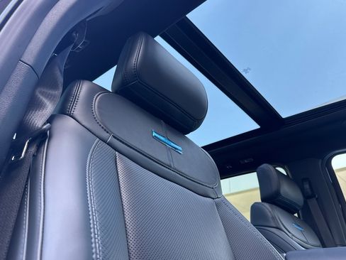 New 2026 Ford F250 Platinum image 15