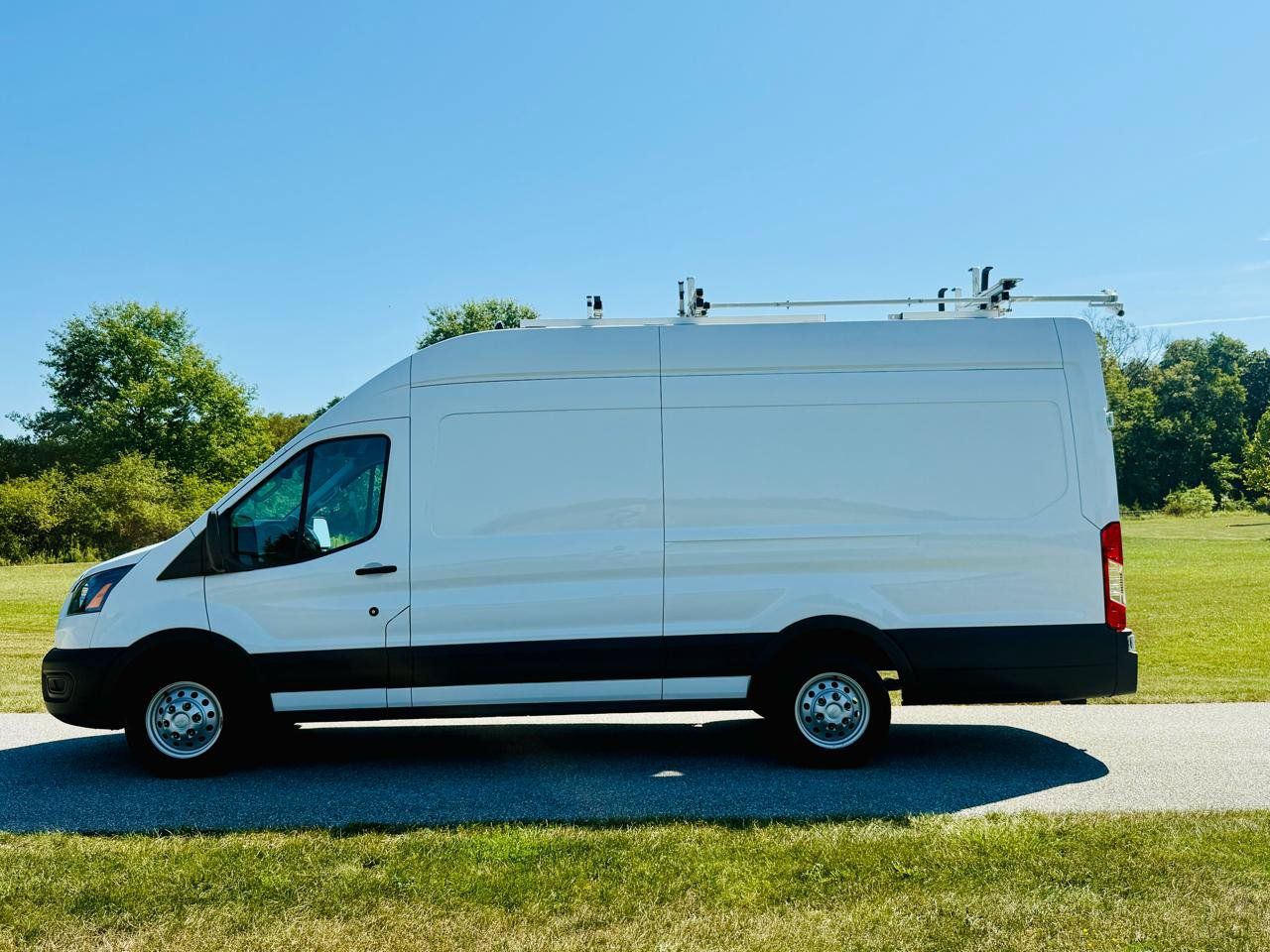 Used 2023 Ford Transit 250 148 High Roof Extended AWD w/ Load Area Protection Package image 2