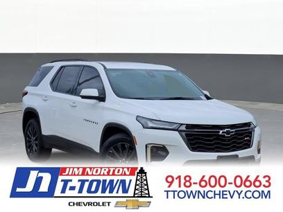 Used 2023 Chevrolet Traverse RS