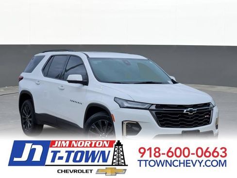 Used 2023 Chevrolet Traverse RS AWD/4WD image 1