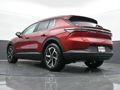 New 2026 Chevrolet Equinox EV LT image 44