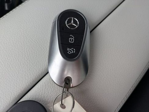 Used 2026 Mercedes-Benz C 300 Sedan image 31