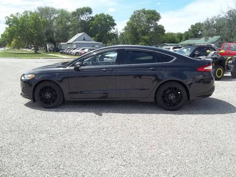 Used 2014 Ford Fusion SE w/ Equipment Group 202A FWD image 1