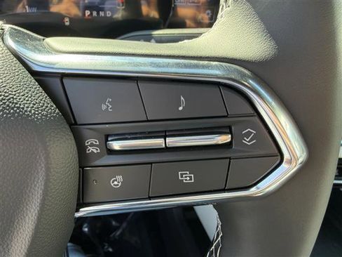 New 2026 Chevrolet Equinox EV LT image 18