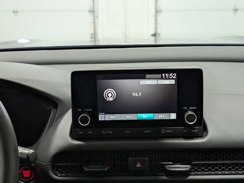 Certified 2023 Honda HR-V LX image 18