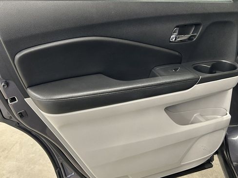 Used 2016 Honda Pilot EX-L image 13