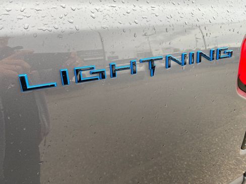 Used 2023 Ford F150 Lightning Lariat AWD/4WD image 37