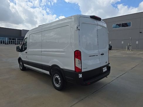 New 2026 Ford Transit 150 148 Medium Roof w/ Load Area Protection Package RWD image 6