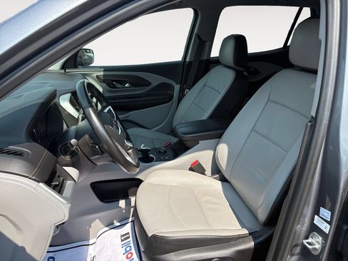 Used 2020 GMC Terrain SLT w/ Preferred Package AWD/4WD image 9