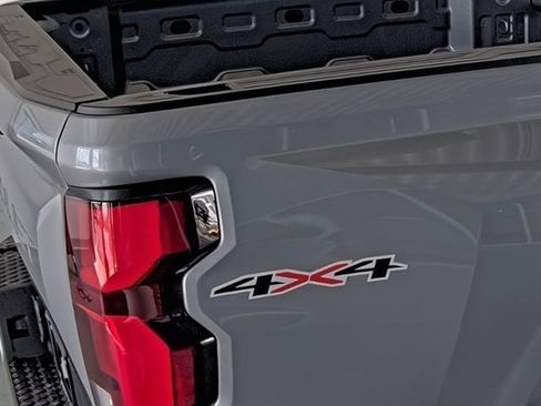 New 2026 Chevrolet Colorado LT w/ LT Convenience Package AWD/4WD image 15