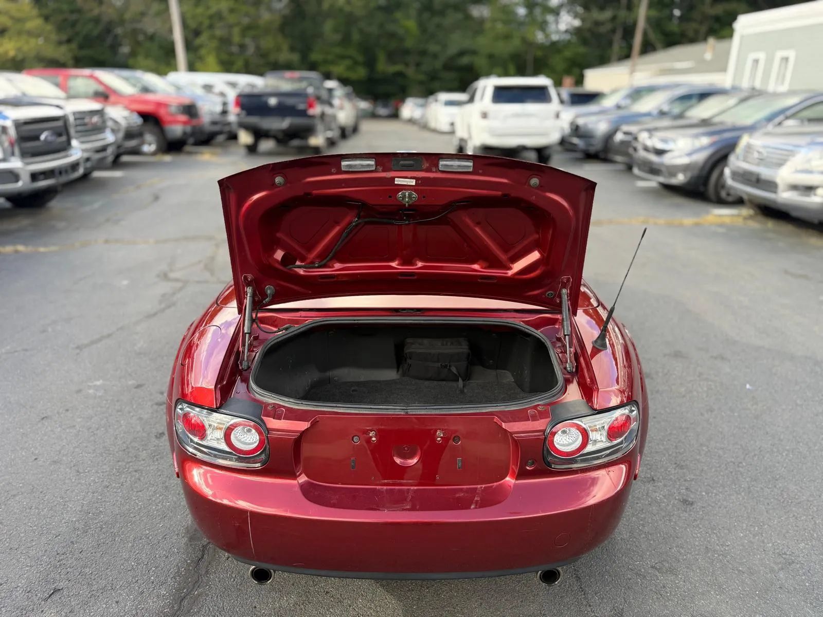 Used 2007 MAZDA MX-5 Miata Grand Touring w/ Premium Pkg RWD image 22