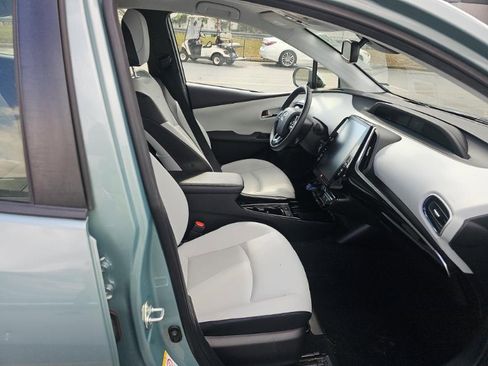 Used 2019 Toyota Prius Limited image 13