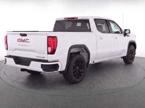 Used 2026 GMC Sierra 1500 Elevation RWD image 3