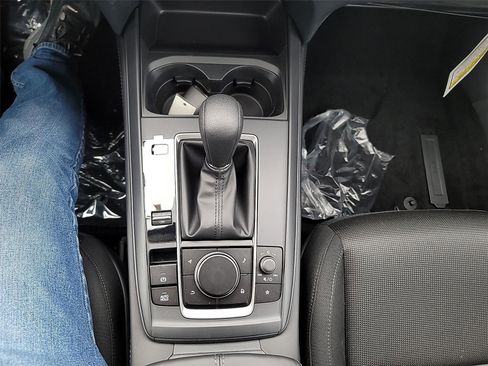 New 2025 MAZDA CX-30 AWD 2.5 S image 16