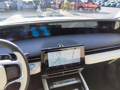New 2026 Lincoln Nautilus Black Label AWD/4WD image 32