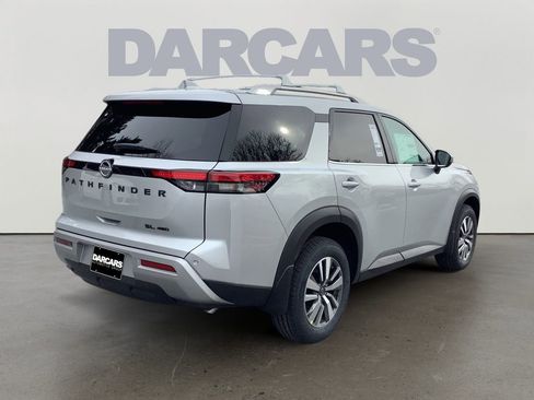 New 2025 Nissan Pathfinder SL w/ Black Appearance Package image 7