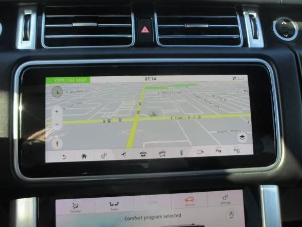 Used 2020 Land Rover Range Rover HSE AWD/4WD image 17