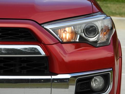 Used 2019 Toyota 4Runner Limited RWD image 42