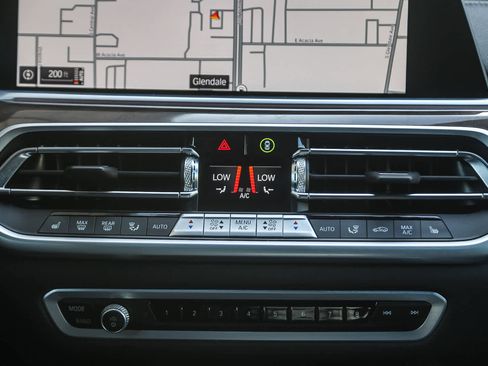 Certified 2023 BMW X5 xDrive40i w/ Premium Package image 10