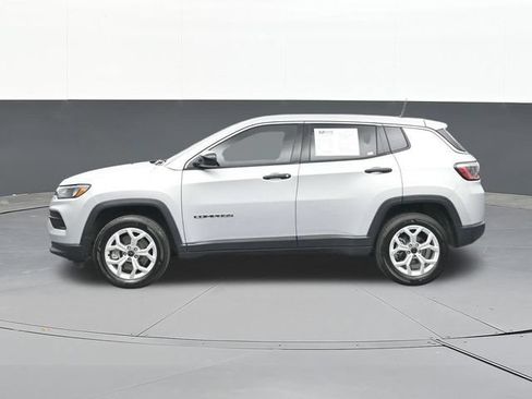 Used 2025 Jeep Compass Sport AWD/4WD image 8
