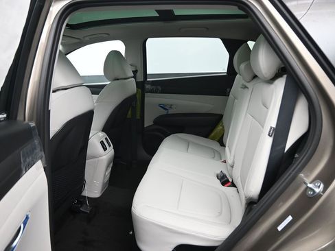 Used 2025 Hyundai Tucson SEL AWD/4WD image 29