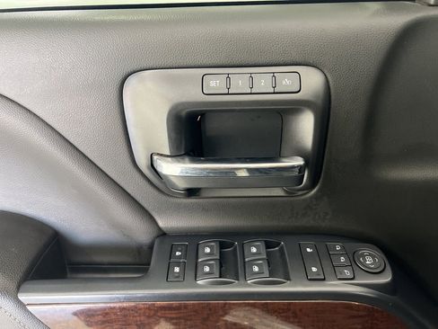 Used 2018 GMC Sierra 1500 SLT w/ Texas SLT Premium Package image 19