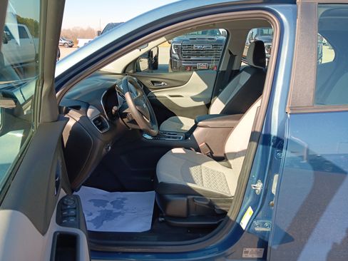 Used 2024 Chevrolet Equinox LS image 8