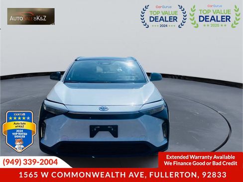 Used 2023 Toyota bZ4X XLE image 4