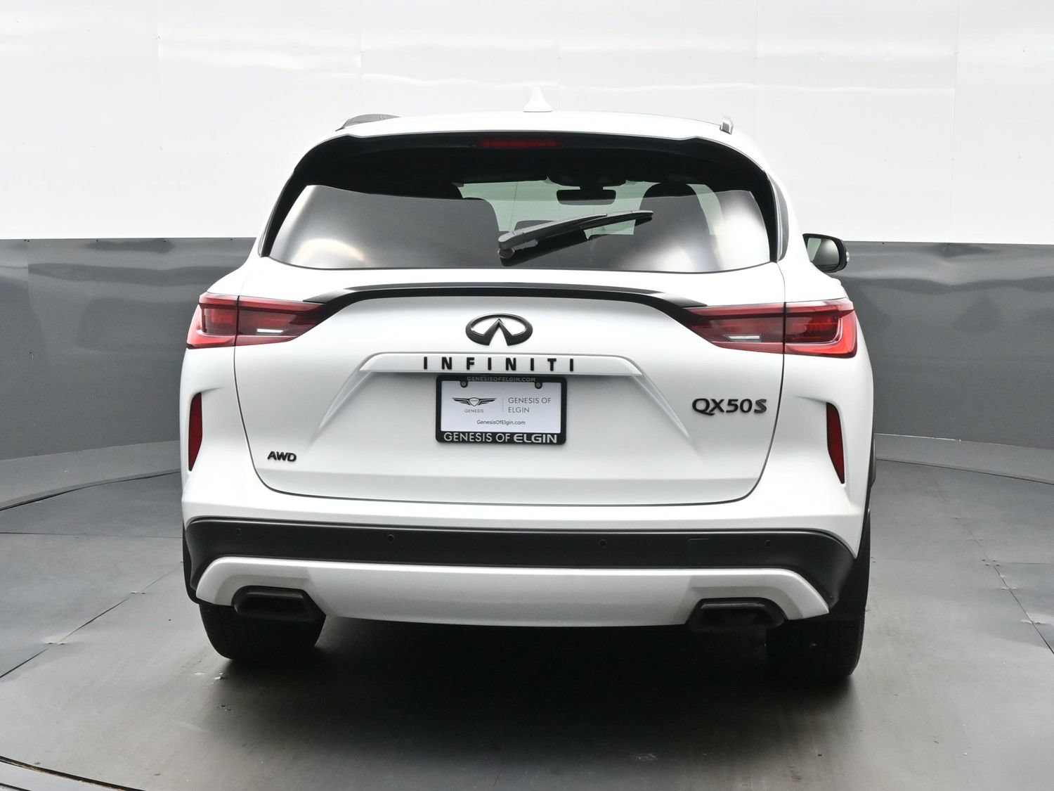 Used 2023 INFINITI QX50 Sport AWD/4WD image 5