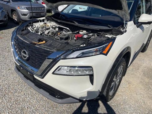 Used 2021 Nissan Rogue SV AWD/4WD image 23