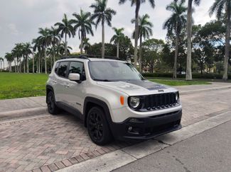 Used 2017 Jeep Renegade Altitude FWD video 1