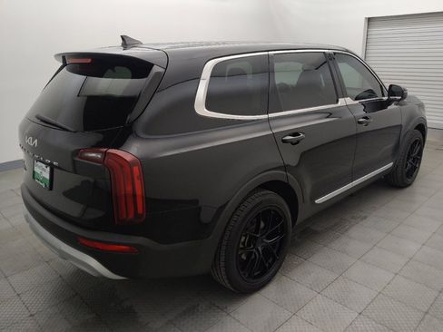 Used 2022 Kia Telluride LX AWD/4WD image 9