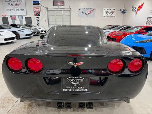 Used 2008 Chevrolet Corvette Coupe w/ Preferred Equipment Group RWD image 4