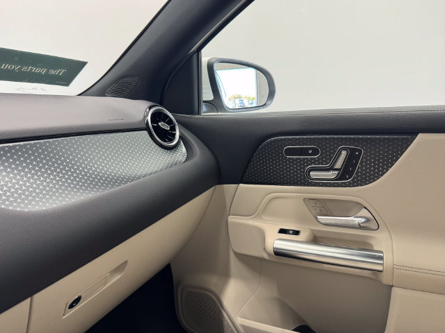 Certified 2026 Mercedes-Benz GLA 250 image 34