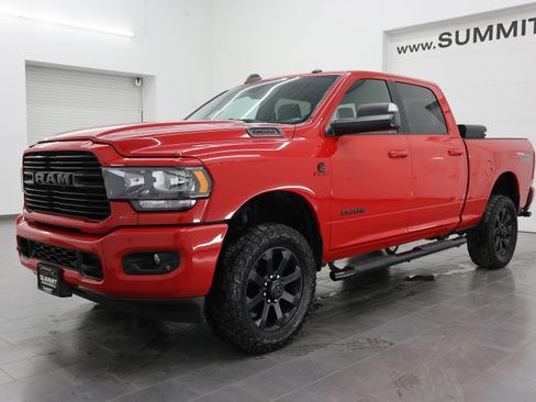 Used 2021 RAM 2500 Big Horn w/ Night Edition AWD/4WD image 7