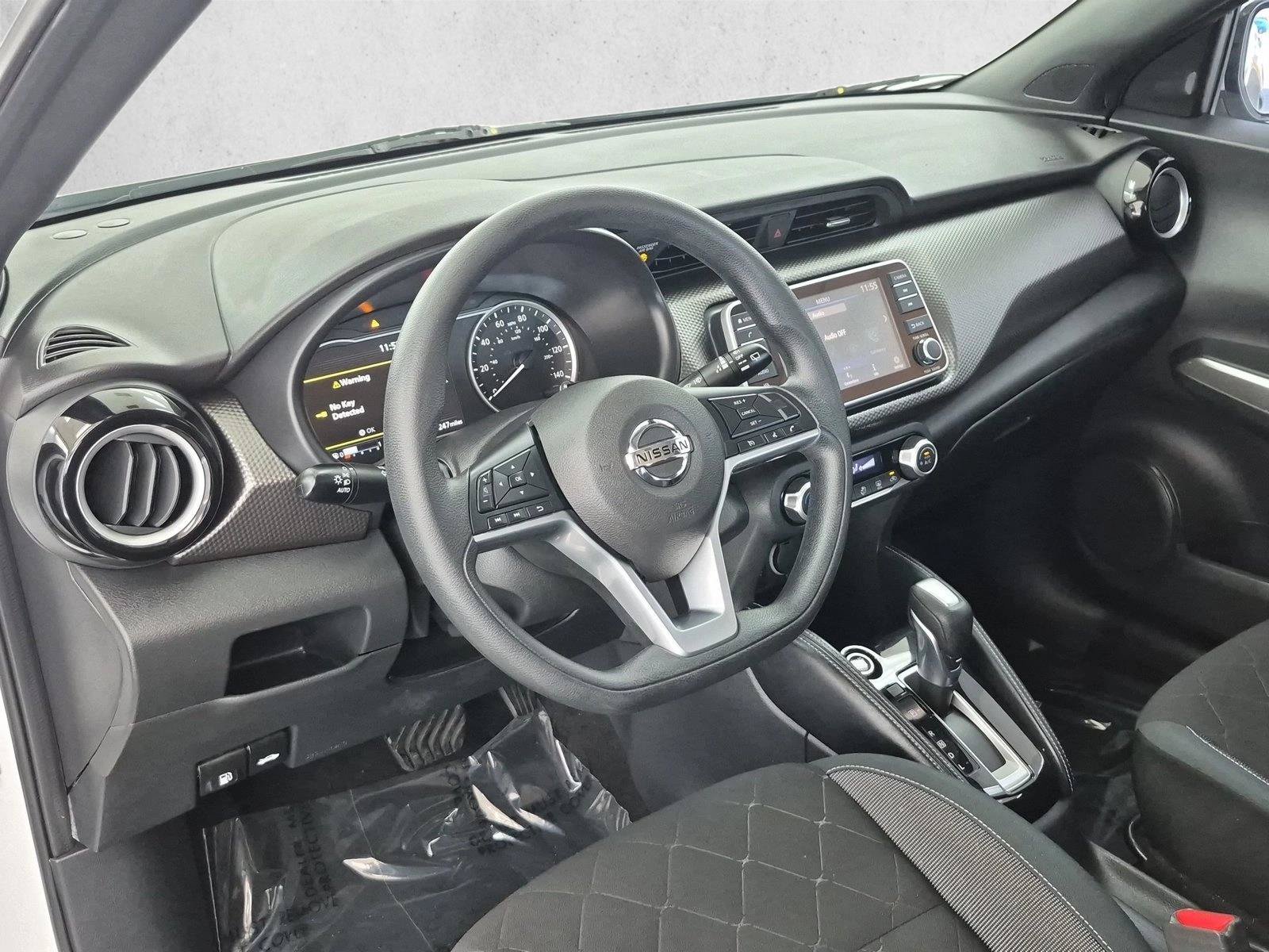 Used 2020 Nissan Kicks SV w/ Exterior Package FWD image 10
