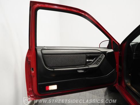 Used 1992 Ford Thunderbird Super image 37