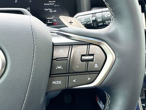 New 2026 Lexus LX 600 4WD w/ Premium Package image 22