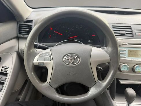 Used 2007 Toyota Camry SE FWD image 7