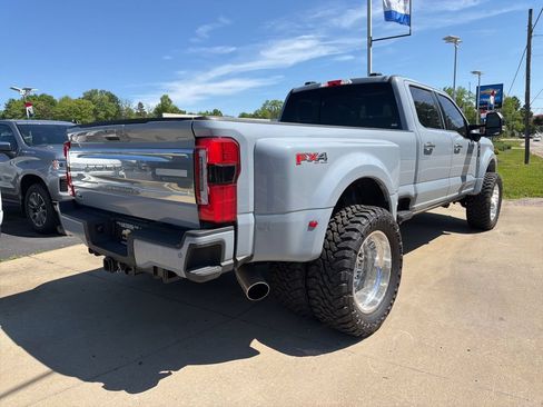 Used 2024 Ford F450 Limited w/ FX4 Off-Road Package AWD/4WD image 46