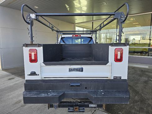 Used 2023 RAM 2500 Tradesman image 4