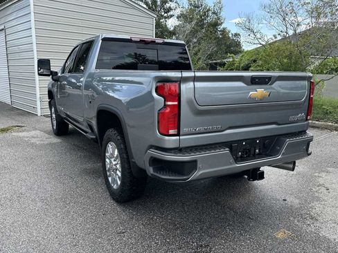 Certified 2025 Chevrolet Silverado 2500 High Country w/ Technology Package AWD/4WD image 4